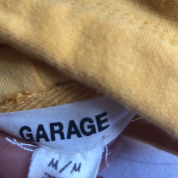 GARAGE Cropped Hoodie - Picture 2 of 3